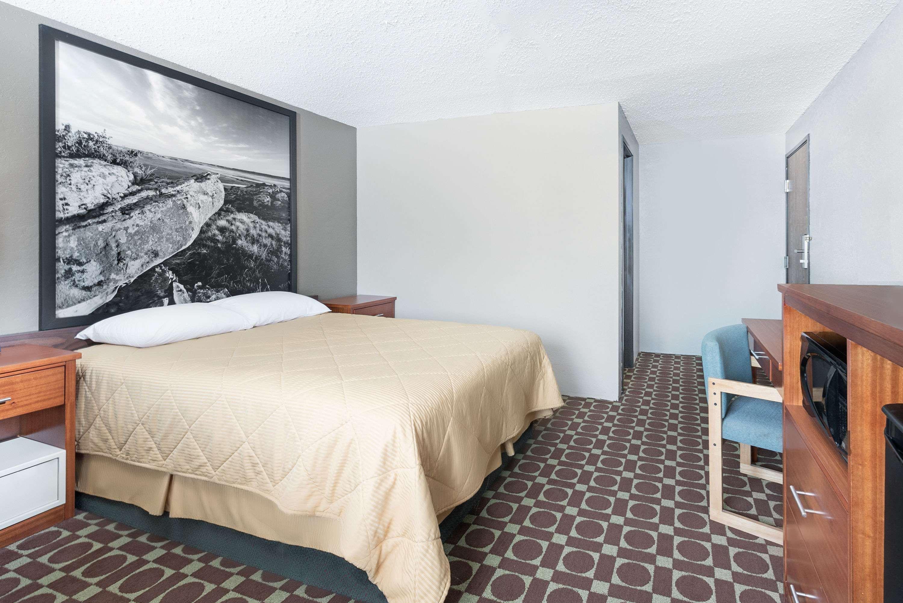 Super 8 By Wyndham Miles City Zewnętrze zdjęcie